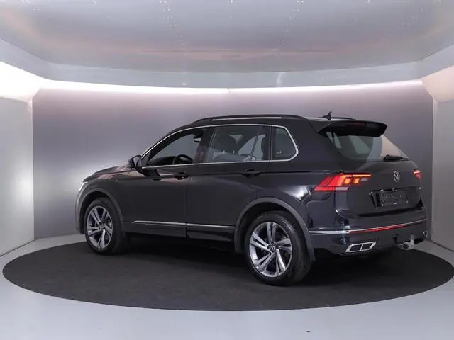 Volkswagen Tiguan 1.4 TSI eHybrid R-Line Business 245PK DSG | Private lease vanaf €657,-| Trekhaak i...