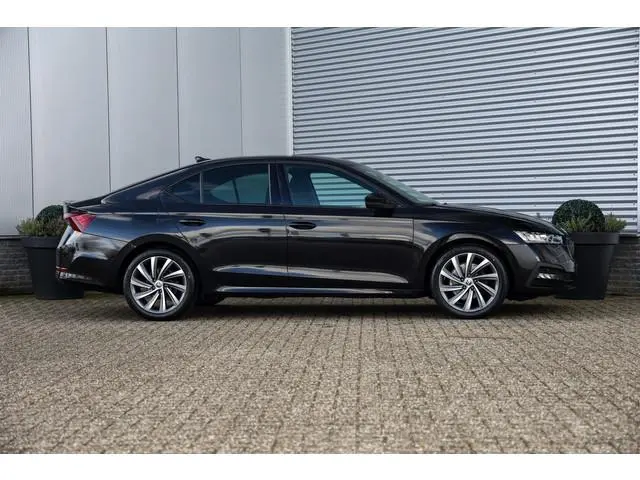 ŠKODA Octavia 1.0 TSI 110PK Sport Black Edition NAP|Sportst|Stuurvw|Virtual|ACC