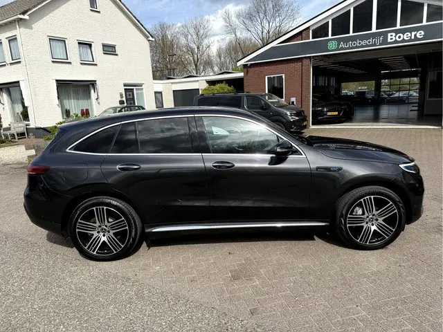 Mercedes-Benz EQC 400 4MATIC Business Solution Luxury 80 kWh SOH 94,7%, Leer, Carplay, Adap.cruise