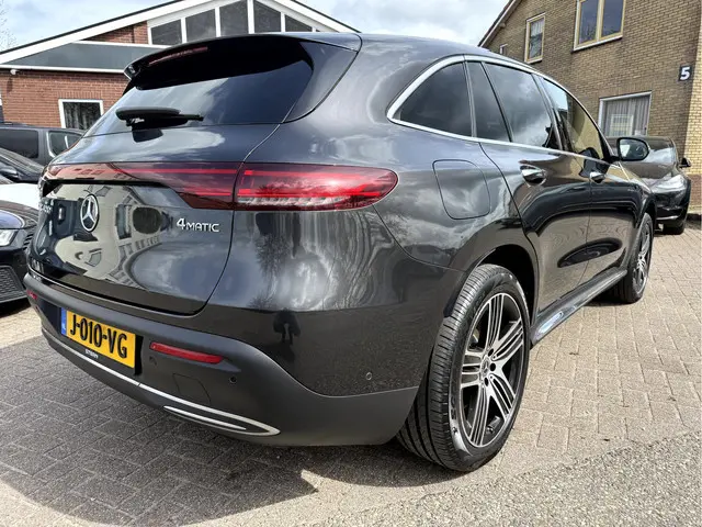 Mercedes-Benz EQC 400 4MATIC Business Solution Luxury 80 kWh SOH 94,7%, Leer, Carplay, Adap.cruise