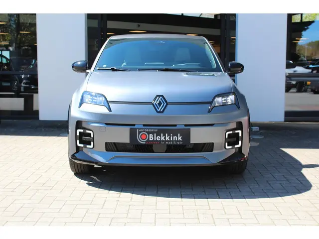 Renault 5