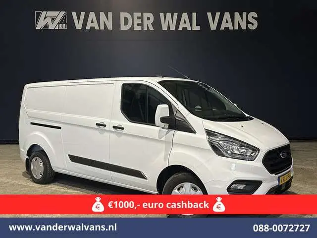 Ford Transit Custom 2.0 TDCI L2H1 Euro6 Airco | Cruisecontrol | LED | Parkeersensoren | 2700KG Trekvermogen Bijrijdersbank