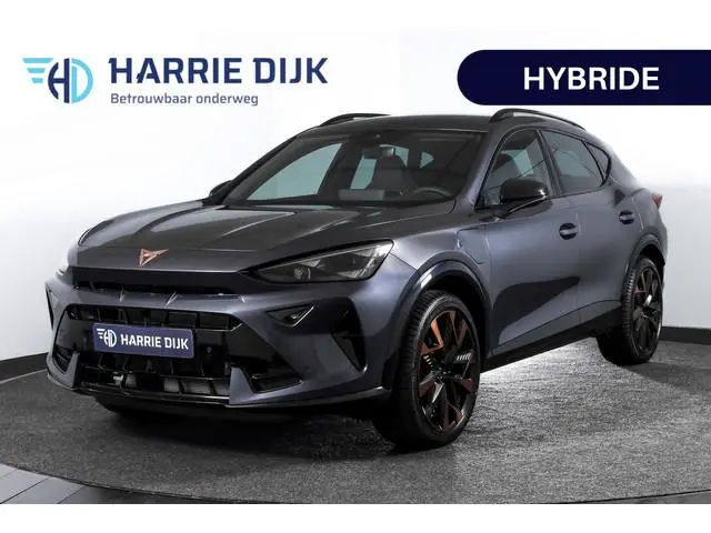 CUPRA Formentor 1.5 TSI e-Hybrid 272 PK VZ Performance | Dig. Cockpit | Adapt. Cruise | Stoel-+Stuur...