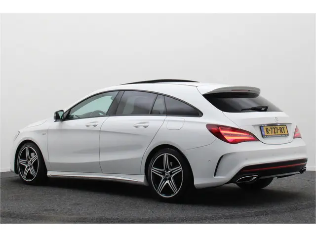 Mercedes-Benz CLA-klasse Shooting Brake 250 Sport 4MATIC Prestige AMG Panoramadak, Memory, H&K, Appl...