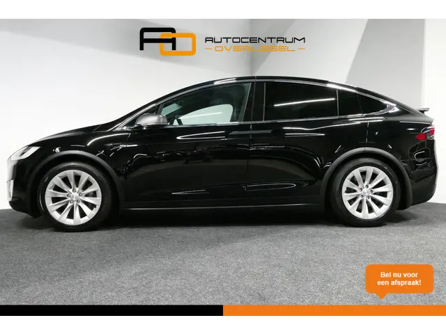 Tesla Model X Long Range / Lederen bekleding / Trekhaak / Autopilot / Carbon pakket / Camera / Stoelen+stuurwiel verwarming / Luchtvering