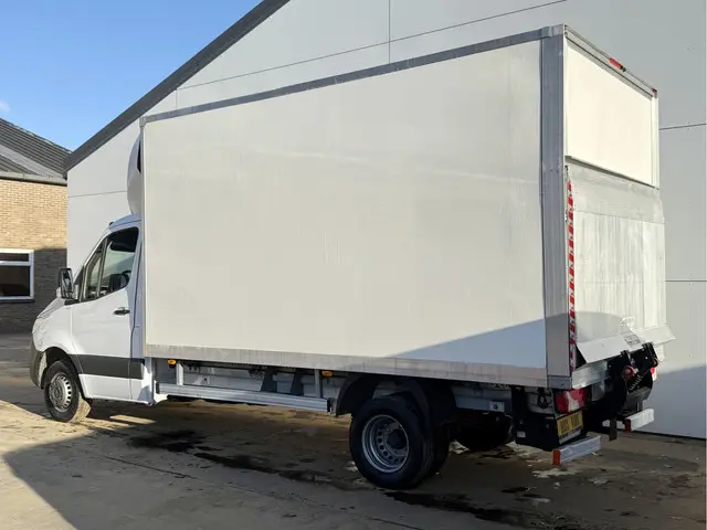 Mercedes-Benz Sprinter 515 1.9 CDI Laadklep Automaat Dubbellucht Climate Control Cruise Control Koffer Bakwagen Meubelbak