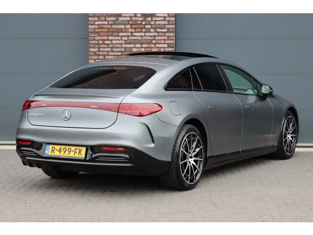 Mercedes-Benz EQS
