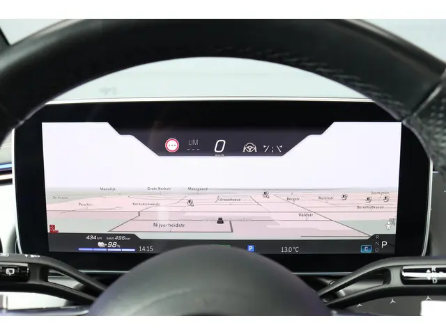 Mercedes-Benz EQE