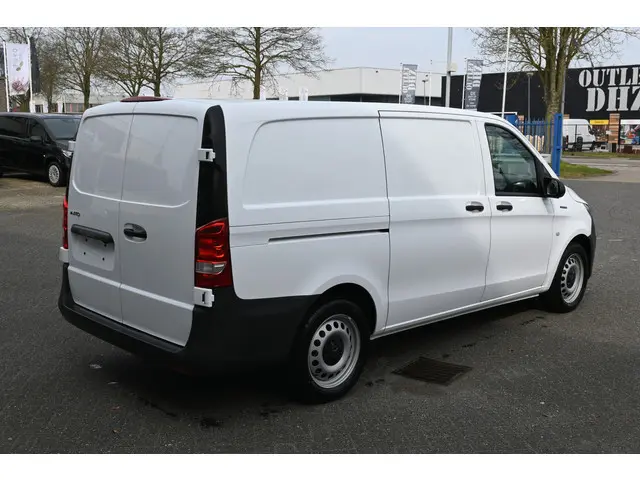 Mercedes-Benz eVito