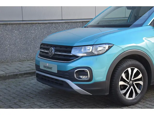 Volkswagen T-Cross 1.0 TSI Life Business | Automaat | Parkeersensoren | Achteruitrijcamera |