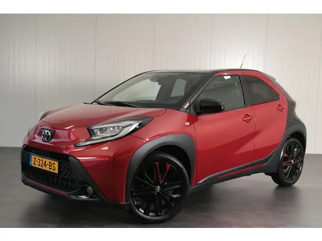 Toyota Aygo X 1.0 VVT-i MT Pulse, Desingpack