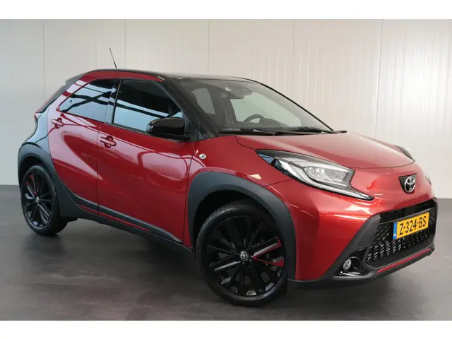 Toyota Aygo X 1.0 VVT-i MT Pulse, Desingpack