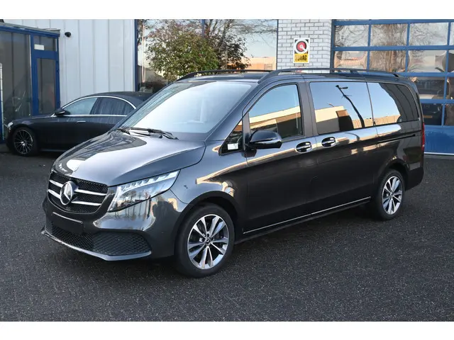 Mercedes-Benz V-klasse 300d Lang Edition Incl BTW en BPM 7 zitplaatsen
