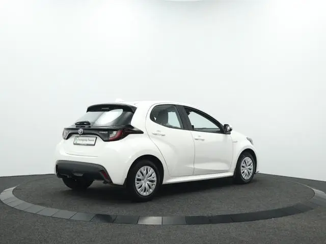 Toyota Yaris 1.5 Hybrid 115 Active Automaat | Navigatie | Camera | Stoelverwa