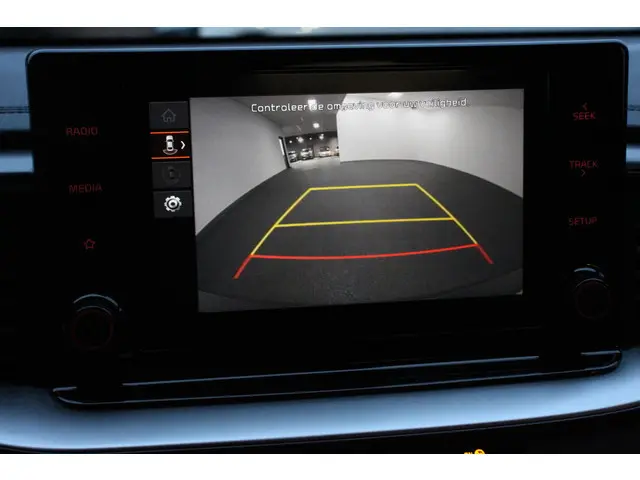 Kia Ceed 1.0 T-GDi Comfort Navigatie Apple Carplay/ Android Auto Camera DAB Airco Stoelverwarming Cruise Control