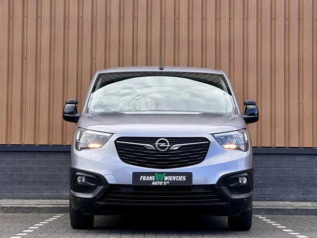 Opel Combo 1.5D L1H1 Standaard | Cruise Control | Parkeersensoren | Apple Carplay | Android Auto |