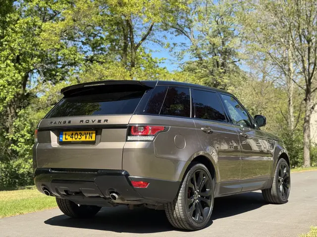 Land Rover Range Rover Sport 3.0 SDV6 Autobiography