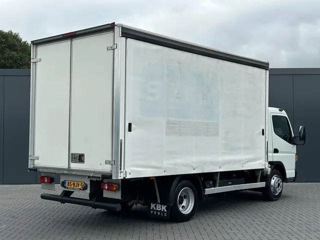 FUSO Canter 7C15 EURO 6 / SCHUIFZIJLEN  / 1e EIGENAAR / 62.654 KM !!  / AIRCO / 4.155 KG LAADVERMOGE...