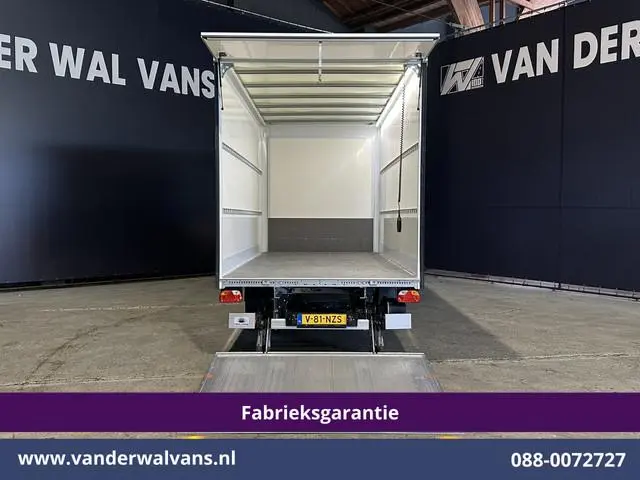 Ford Transit 2.0 TDCI 155pk Bakwagen 226cm Hoog Laadklep Fabrieksgarantie Euro6 Airco | 1080kg laadv...
