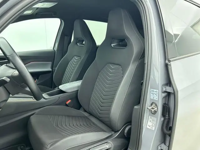 CUPRA Born Business 62 kWh  Navigatie Climate Control Camera Adaptive Cruise Control Full Led Stoelv...