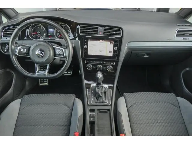 Volkswagen Golf Variant 1.5 TSI DSG 150pk R-Line Lapis blue Camera Navi Discover Pro LED koplampen