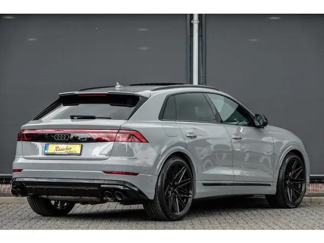 Audi Q8 60 TFSI-e 490Pk | Quattro | Competition | Luchtvering | Panoramadak | 'S' Sportstoelen | 23'...