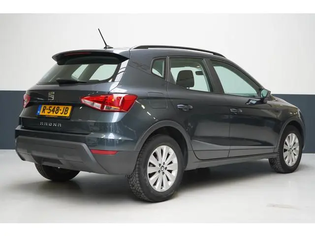 SEAT Arona 1.0 TSi 110pk Style | Carplay | Parkeersensoren | Adaptive cruise | Climate control