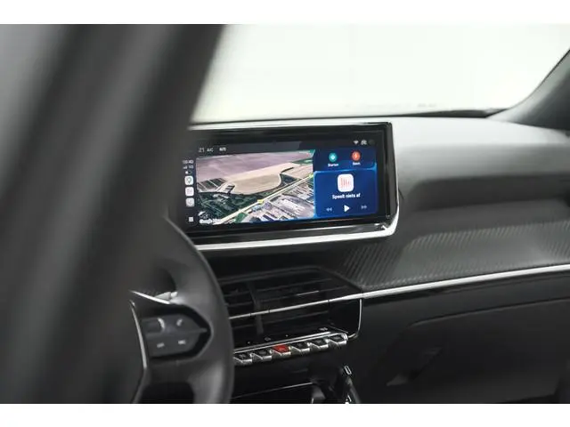 Peugeot e-2008 EV Allure 54 kWh | SOH 97,2% | 360 Camera | Dodehoekdetectie | 11 KW Lader | Apple Ca...