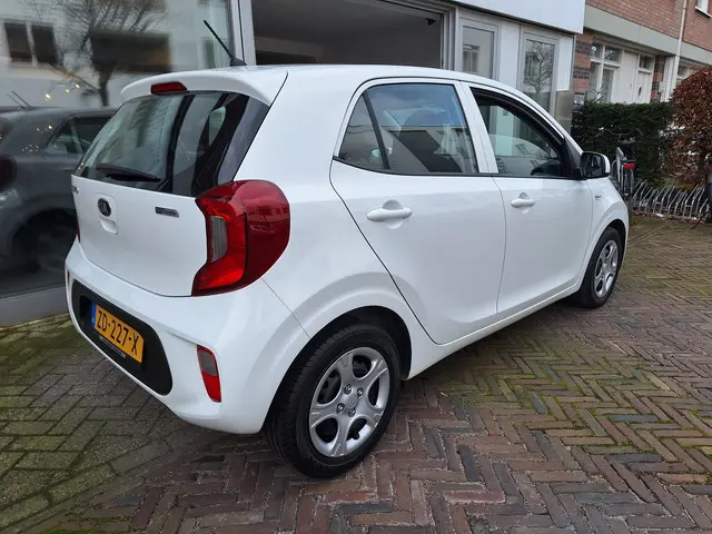 Kia Picanto 1.0 CVVT EconomyPlusLine 5Drs /44.000 Km/Airco/1e Eig/Bluetooth/Garantie