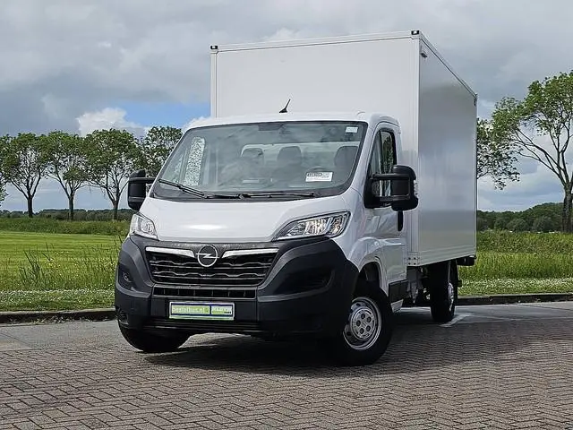 Opel Movano