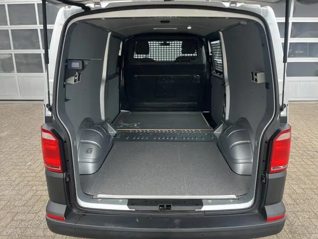 Volkswagen Transporter 2.0 TSI L2H1 Benzine Dubbele Schuifdeur Airco Cruise controle Bpm vrij Trekha...