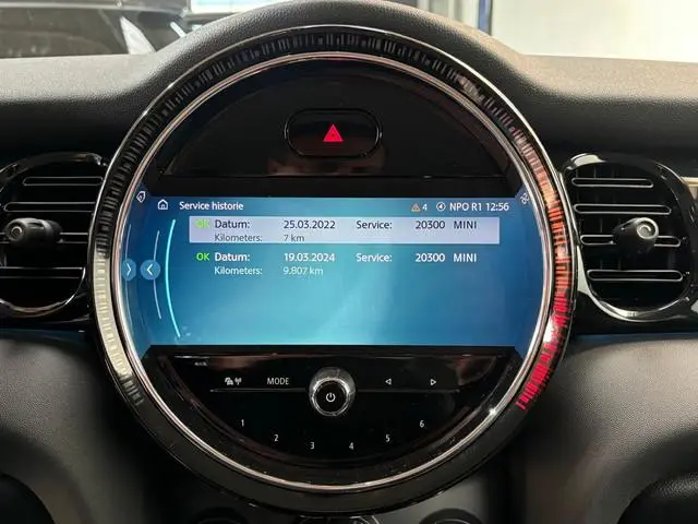 Mini Mini