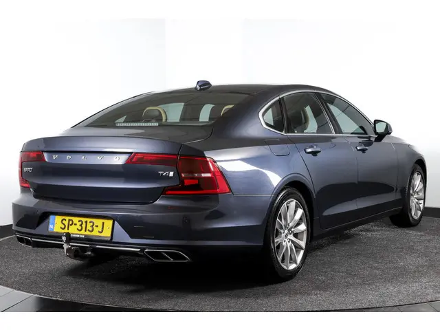 Volvo S90 2.0 T4 190 PK Momentum+ - Automaat Orig. NL | Polestar Engineerd | Dig. Cockpit | Cruise |...