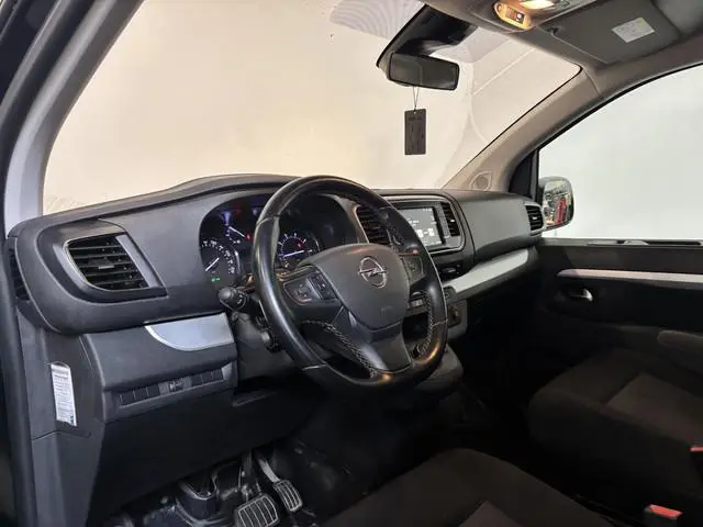 Opel Vivaro 2.0 CDTI Aut. 145 pk L3H1 Dubbele Cabine Edition Automaat Airco Navi Cruise Control Park...