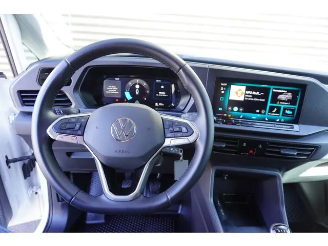 Volkswagen Caddy Cargo 102pk Digitaal dashboard  Airco Cruise control Multifunctioneel stuurwiel Par...