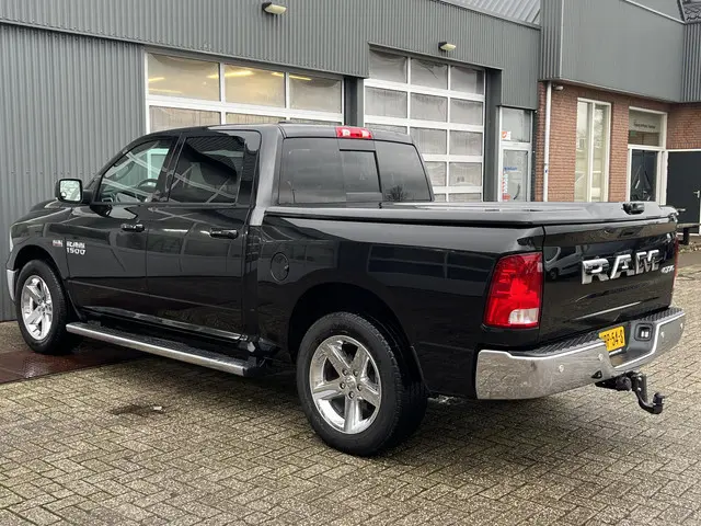 Dodge Ram 1500 5.7 V8 4x4 Crew Cab 5'7 Lpg en benzine Airco Cruise Controle Stoelverwarming Stuurver...