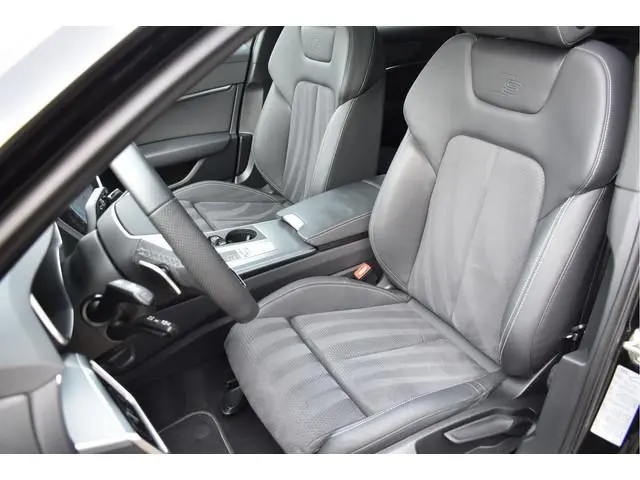 Audi A6 Avant 50 TFSI e Quattro S-Line Pano Matrix Leder Trekhaak S6 Diffusor 21 Inch