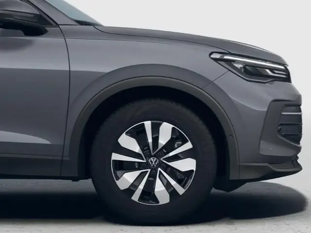 Volkswagen Tiguan Limited Edition 1.5 eHybrid 204 PK 6 versn. DSG · Design Pakket Dark · Trekhaak in...