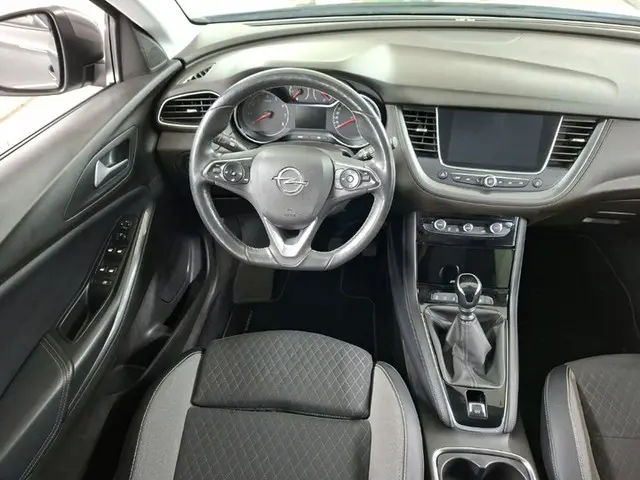 Opel Grandland X 1.2 Turbo Elegance 1e-Eig. & Dealer-Onderh. BOVAG-Garantie. NL-Auto.