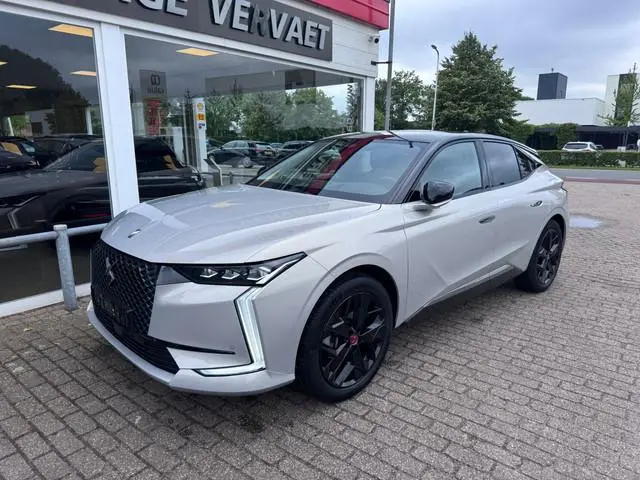 DS DS 4