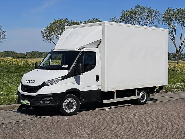 IVECO DAILY 35S12 bakwagen laadklep!
