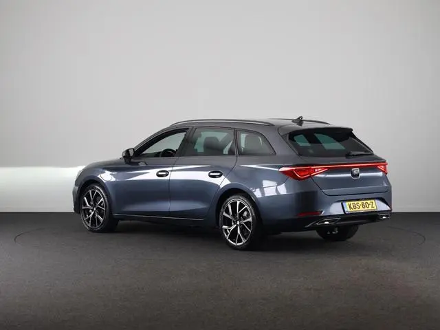 SEAT Leon Sportstourer 1.5 TSI e-Hybrid Style Business Intense 204pk | Trekhaak | Safe & Drive | 18...