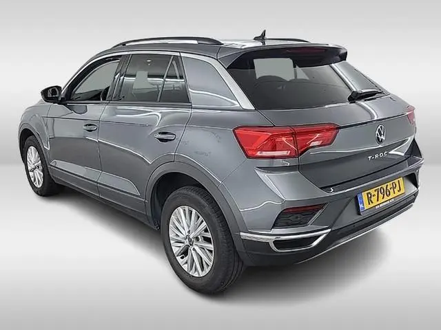Volkswagen T-Roc 1.0 TSI Style 2e-Eig. & Keurig-Onderh. BOVAG-Garantie. NL-Auto.