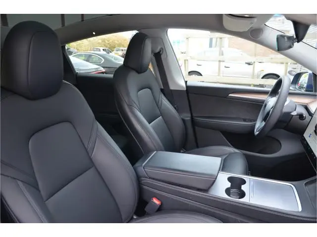 Tesla Model Y RWD 58 kWh Trekhaak (1.600kg), AutoPilot3.0 Ryzen