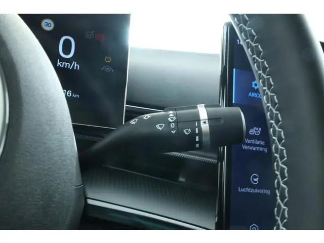 BYD SEAL