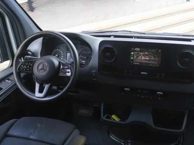 Mercedes-Benz Sprinter 316 2.2 CDI 163 PK AUT. L2H2 + WERKPL. INRICHTING | TREKHAAK 3500 KG! | STAND...