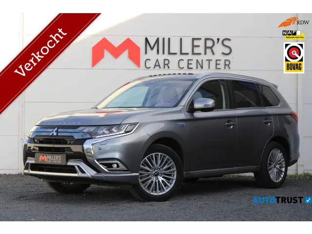 Mitsubishi Outlander 2.4 PHEV Intense+ DAK CARPLAY DEALER OH