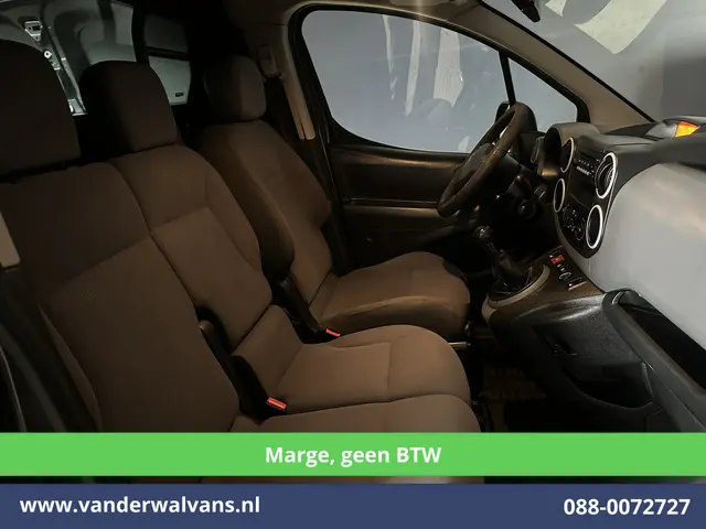 Peugeot Partner 1.6 VTi 98pk **Marge, Geen BTW** Benzine motor L1H1 Euro6 Airco | 3-Zits | Parkeerse...