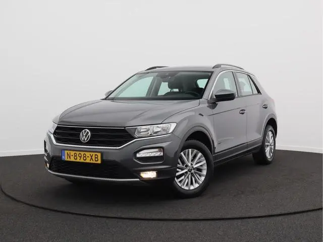 Volkswagen T-Roc 1.0 TSI Style/ lage km/ trekhaak!