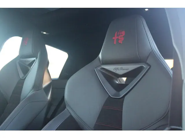 Alfa Romeo Junior